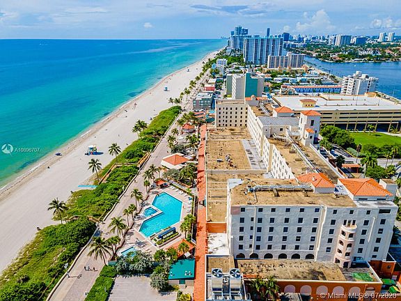 5th image of 101 N Ocean Dr APT 330