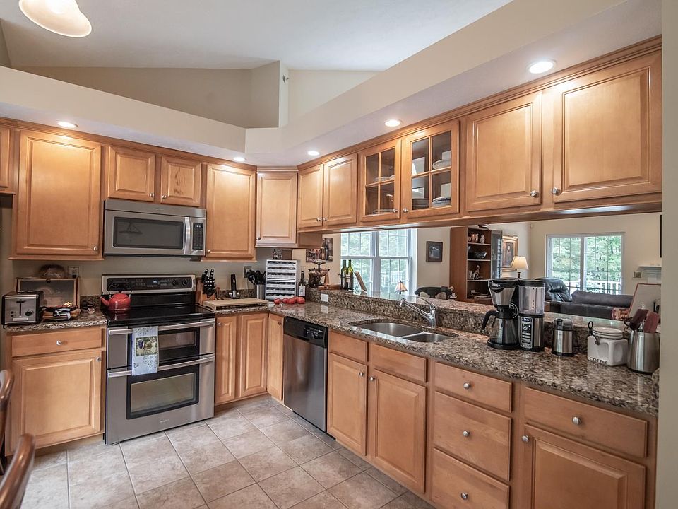 Sargent Woods - 3 Holly Way Newton NH | Zillow