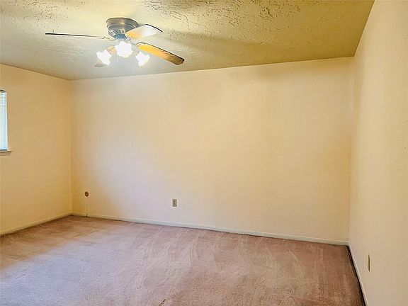 5th image of 12614 Hunting Briar Dr