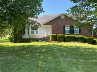 1787 Cabana Dr, Clarksville, TN 37042