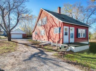 1261 W Grand Blanc Rd, Grand Blanc, MI 48439