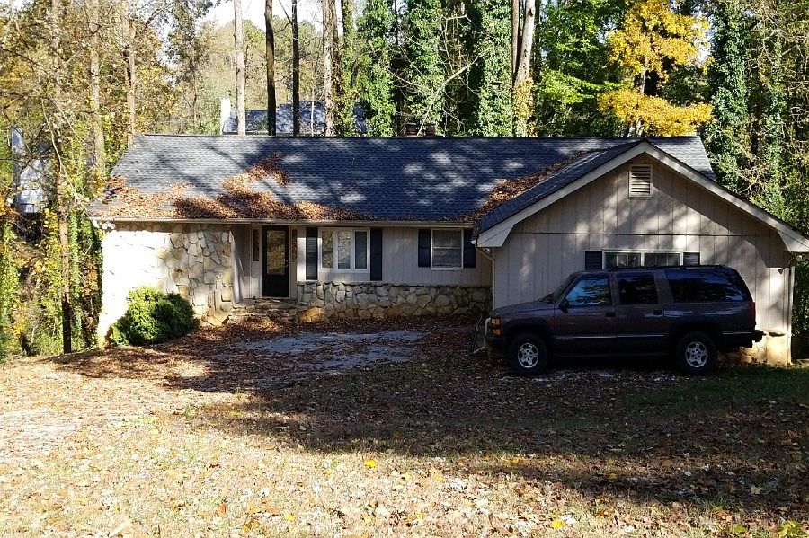 1st image of 2162 Perrin Dr