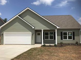 141 Flint Ln, Greer, SC 29651