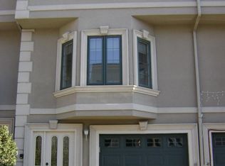 6 Grand St, Weehawken, NJ 07086