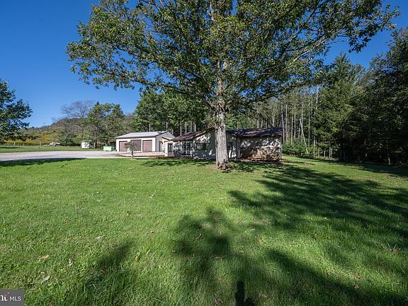 4th image of 4866 Cranesville Rd