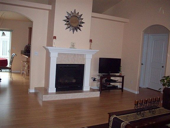 2nd image of 1235 Glenn Brook Dr