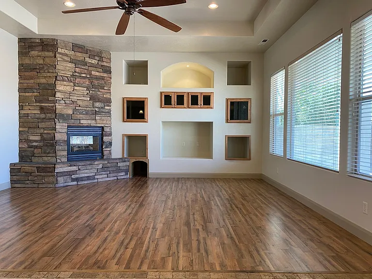2090 S Belford Pl — Photo 5