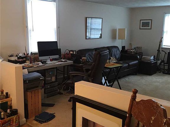 3rd image of 14 Smith St