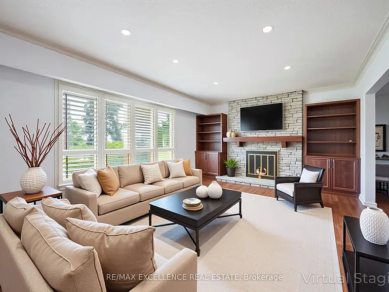 166 McLaughlin Rd S — Photo 8
