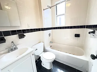 Rented by Bouklis Group