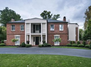 9211 Ladue Rd, Saint Louis, MO 63124