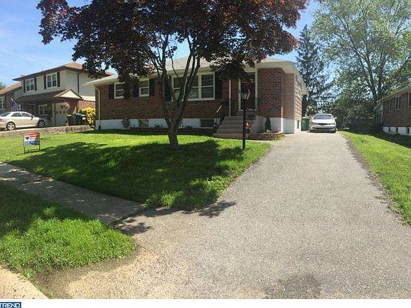 2nd image of 2417 W Eric Dr