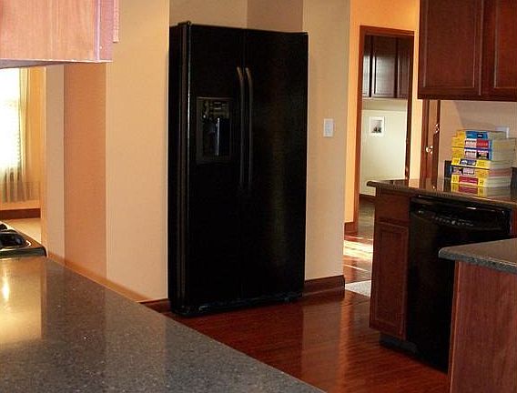 4th image of 226 Rockbrook Crossing Ave
