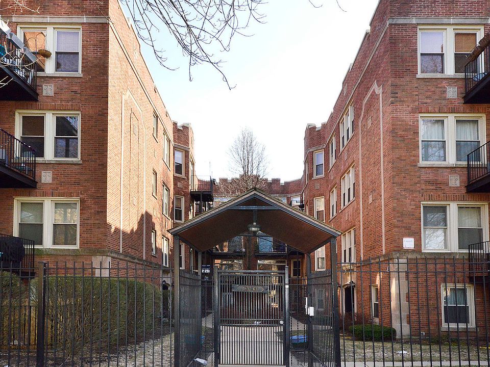1st image of 1657 W Pratt Blvd APT 3A