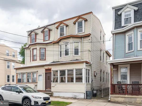 466 Mercer St, Gloucester City, NJ 08030