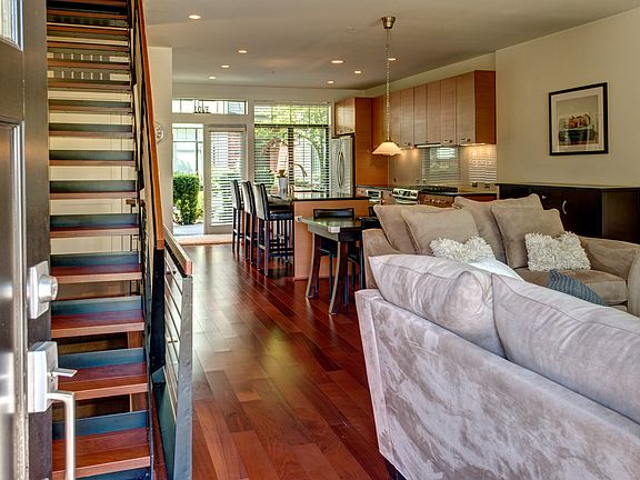 Main Floor Entry