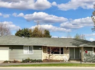 140 S Cedar St, Reardan, WA 99029