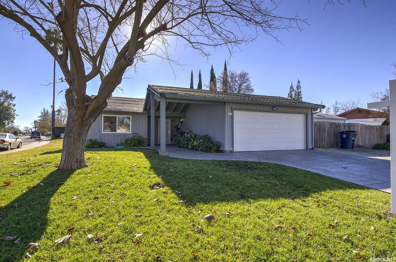 6412 Briartree Way photo 1