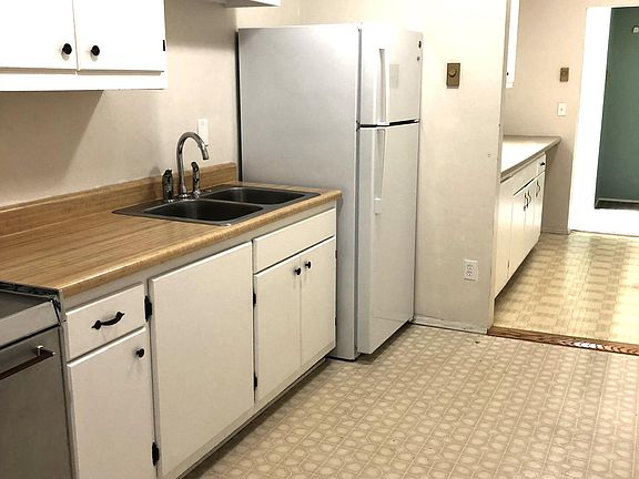 2nd image of 3574 Marion Ave #2