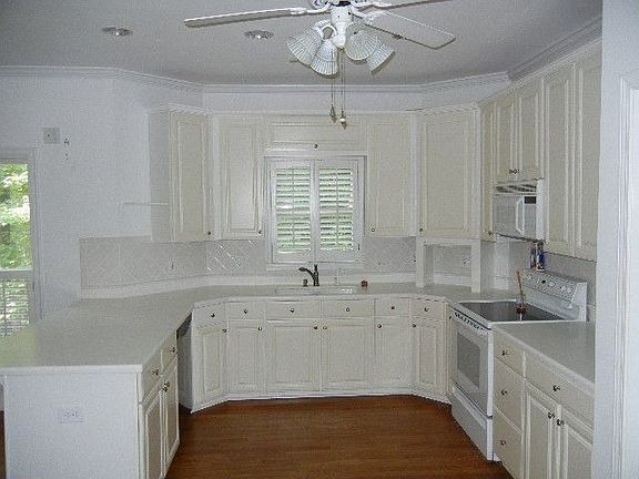 3rd image of 6040 Twinpoint Way