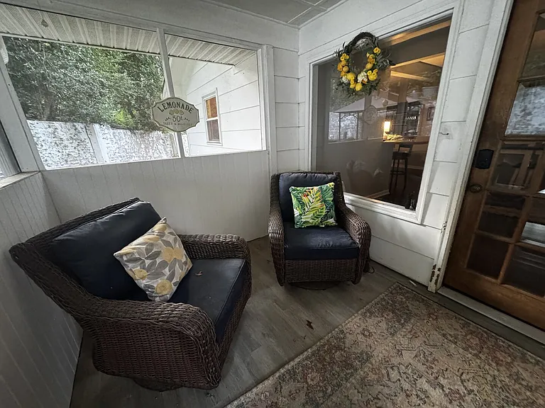 Riverwood Dr — Photo 13