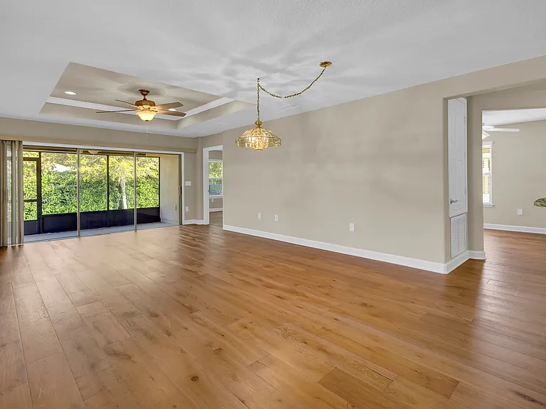 21 Cypress Bay Dr — Photo 13