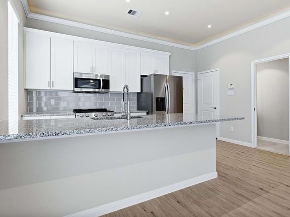 2nd image of 15769 Highlands Cove Dr