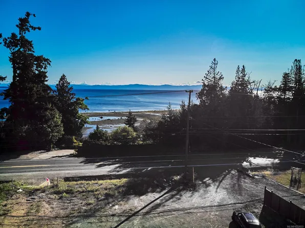 6632 Island Hwy W, Nanaimo, BC V0R 1G0