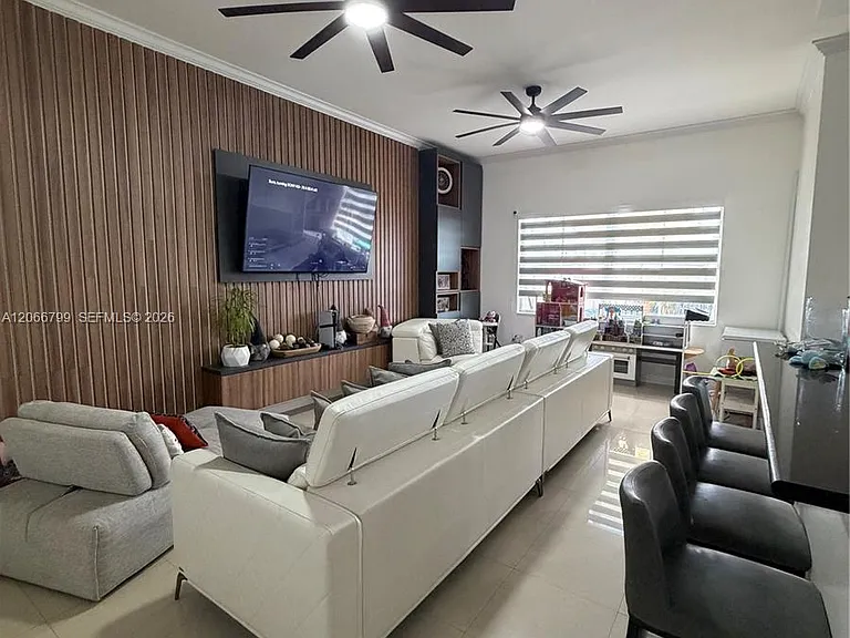 8208 SW 166th Pl — Photo 10