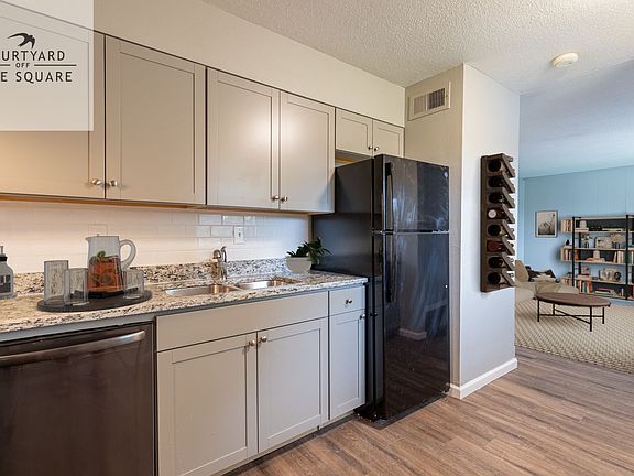 3rd image of 325 S Center St APT 22