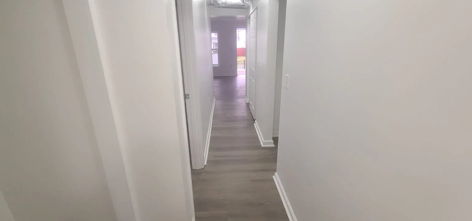 1 bed, 750 sqft, $1,000 — Photo 3