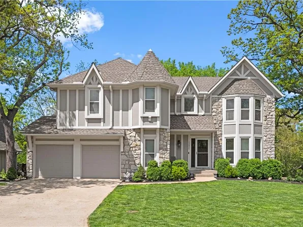 12806 W 76th Ter, Shawnee, KS 66216