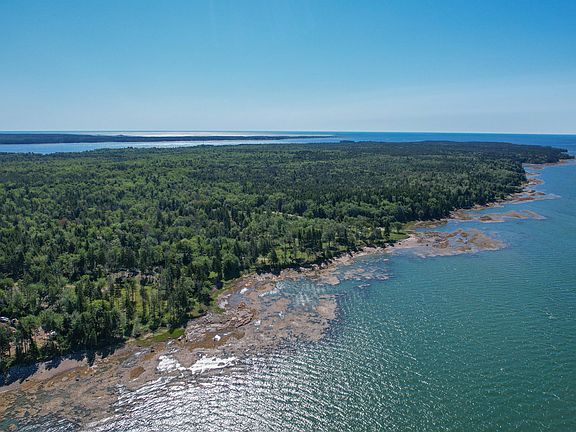 3rd image of 102 Estates Road Lot #3