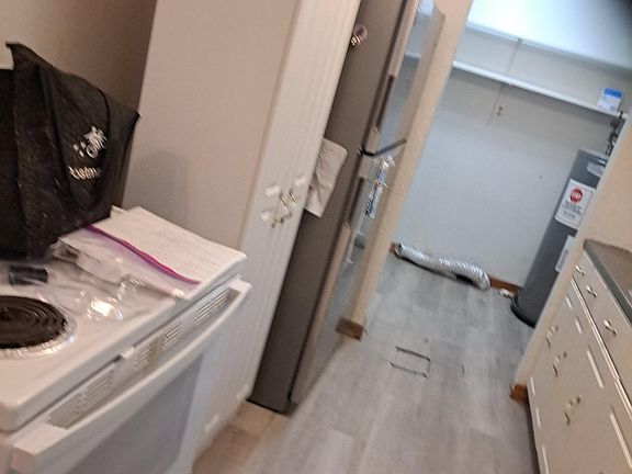 3rd image of 3025 Bart St