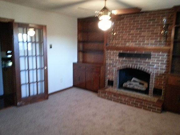 2nd image of 235 Fisher St
