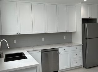 1715-1717 Greenwich St, San Francisco, CA 94123