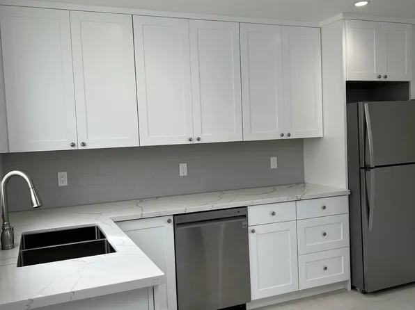 1715-1717 Greenwich St, San Francisco, CA 94123