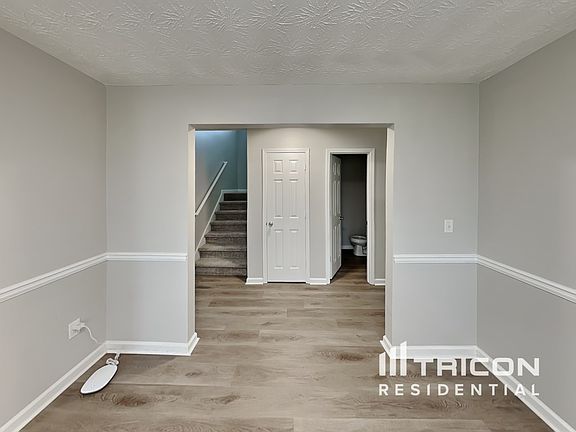 4th image of 416 Cathedral Dr