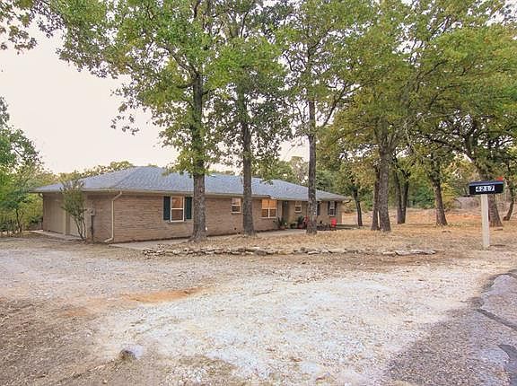 2nd image of 4217 Oak Dr