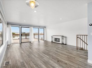 3313 Fernside Blvd, Alameda, CA 94501