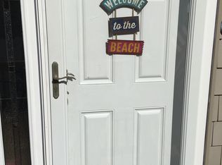 126 E Austin Ave, Wildwood Crest, NJ 08260