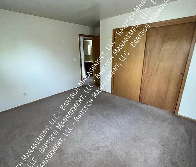 N143W6413 Layton St #6 — Photo 7