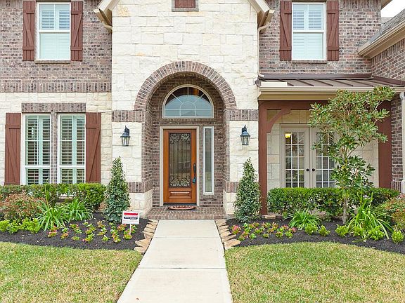 2nd image of 5310 Valley Country Ln