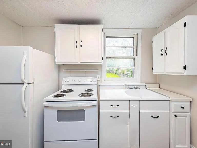 545 N Loudoun St #3 — Photo 7