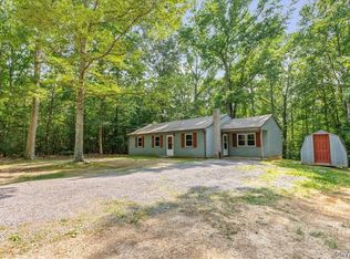 8106 Claystreet Rd, Ford, VA 23850