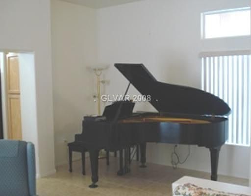 2nd image of 3001 Bonnie Rock Dr