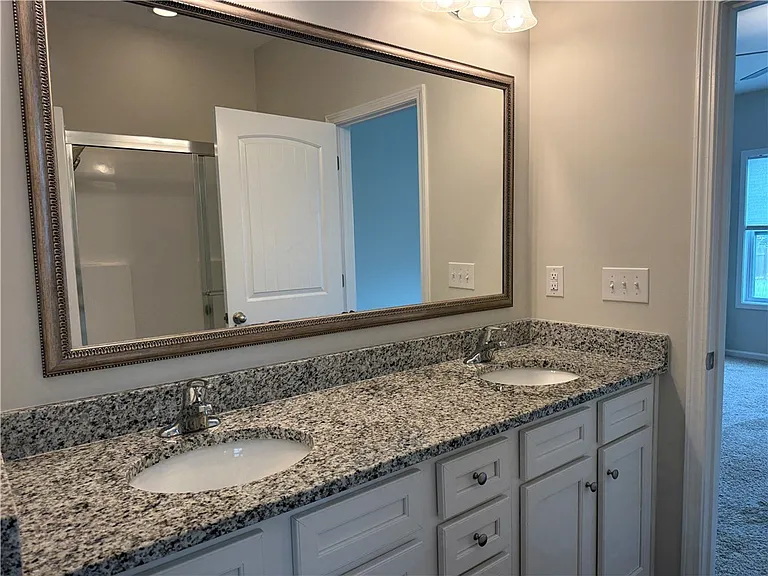 117 Weaver Way — Photo 10