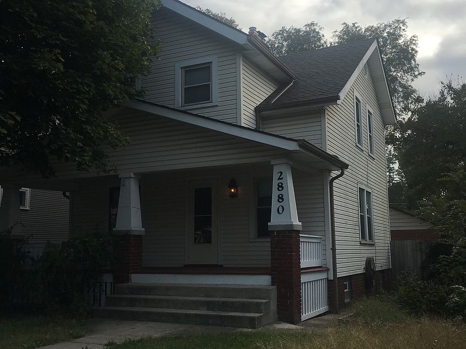 1st image of 2880 Indianola Ave