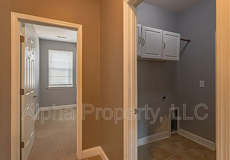 135 Raven Hill Way — Photo 10