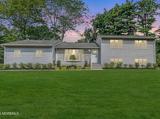 9 Timothy Ln, Tinton Falls, NJ 07724